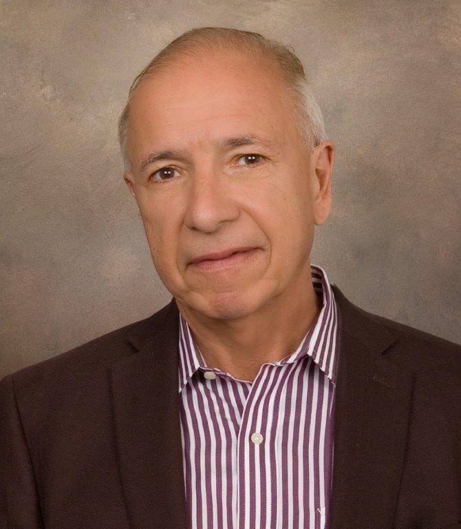Dr. Alejandro Portes